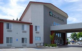 Quality Inn & Suites Fresno Northwest